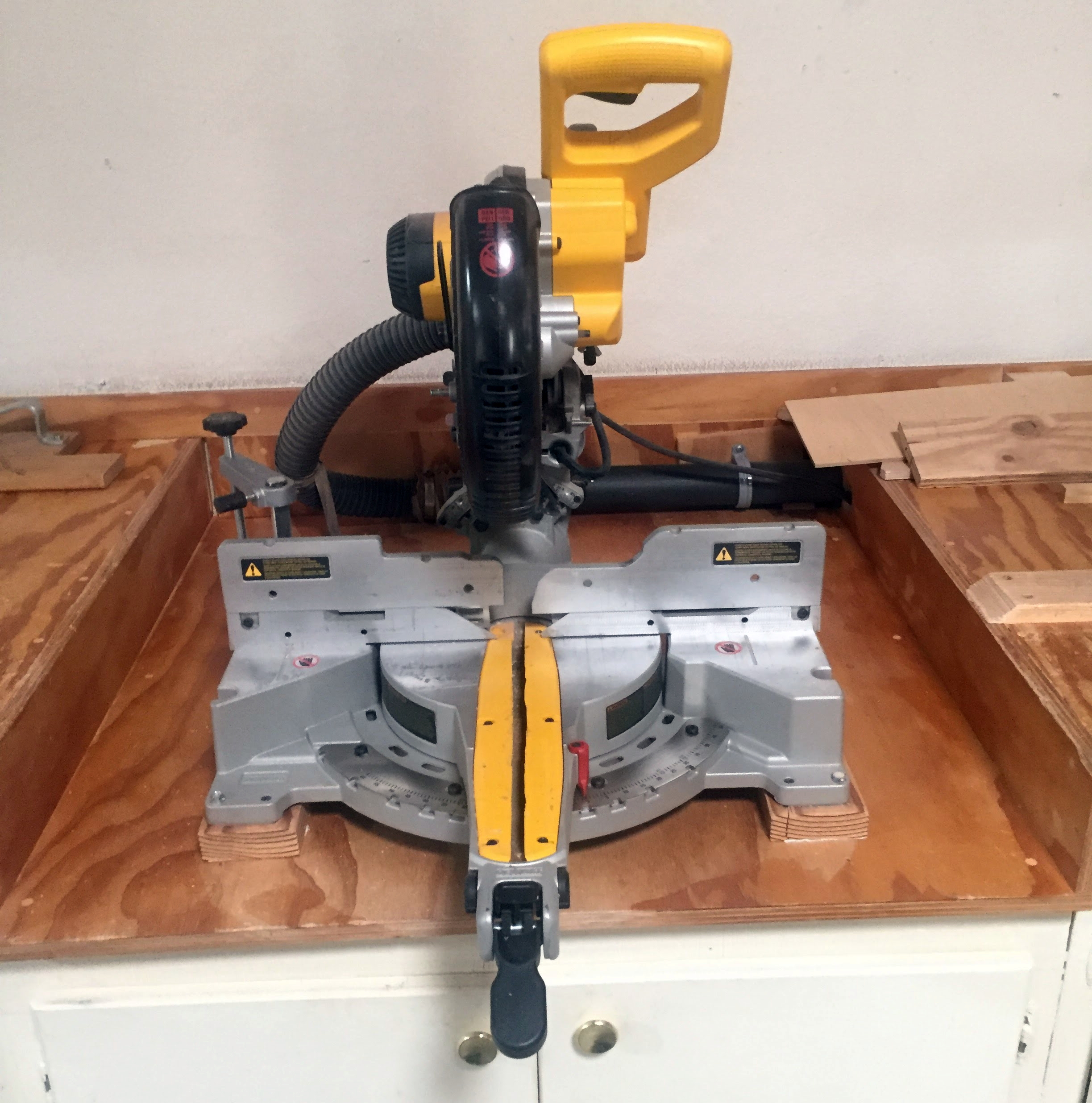 Compound Miter Saw