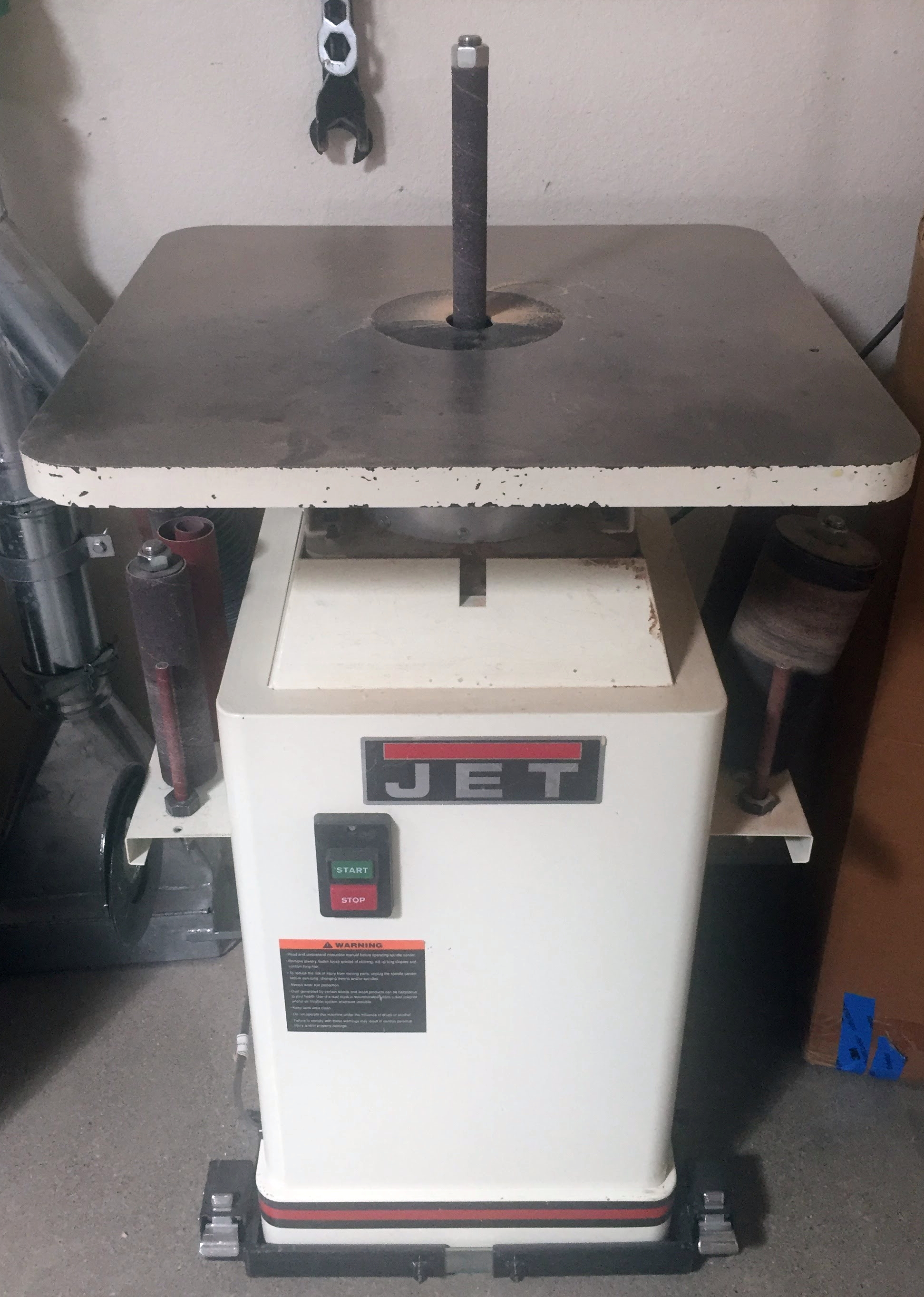 Oscillating Spindle Sander